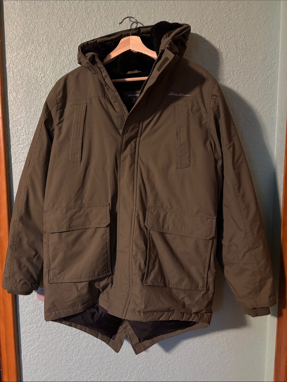 Eddie Bauer Youth Hooded Snow Parka with Fleece Lining in Olive Size L 14/16